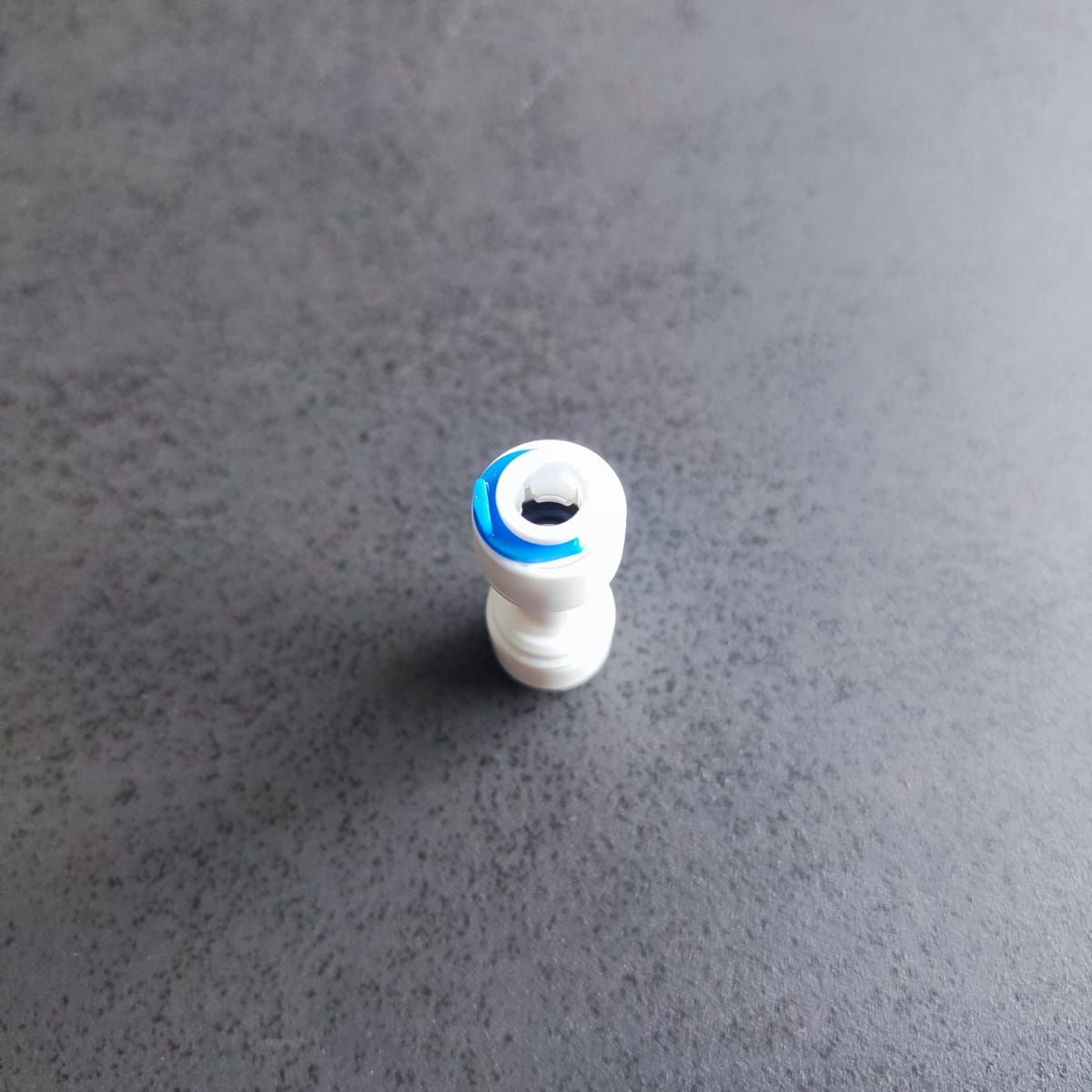 Фитинг переходник прямой 1/4" трубка - 1/4" трубка картинка №2