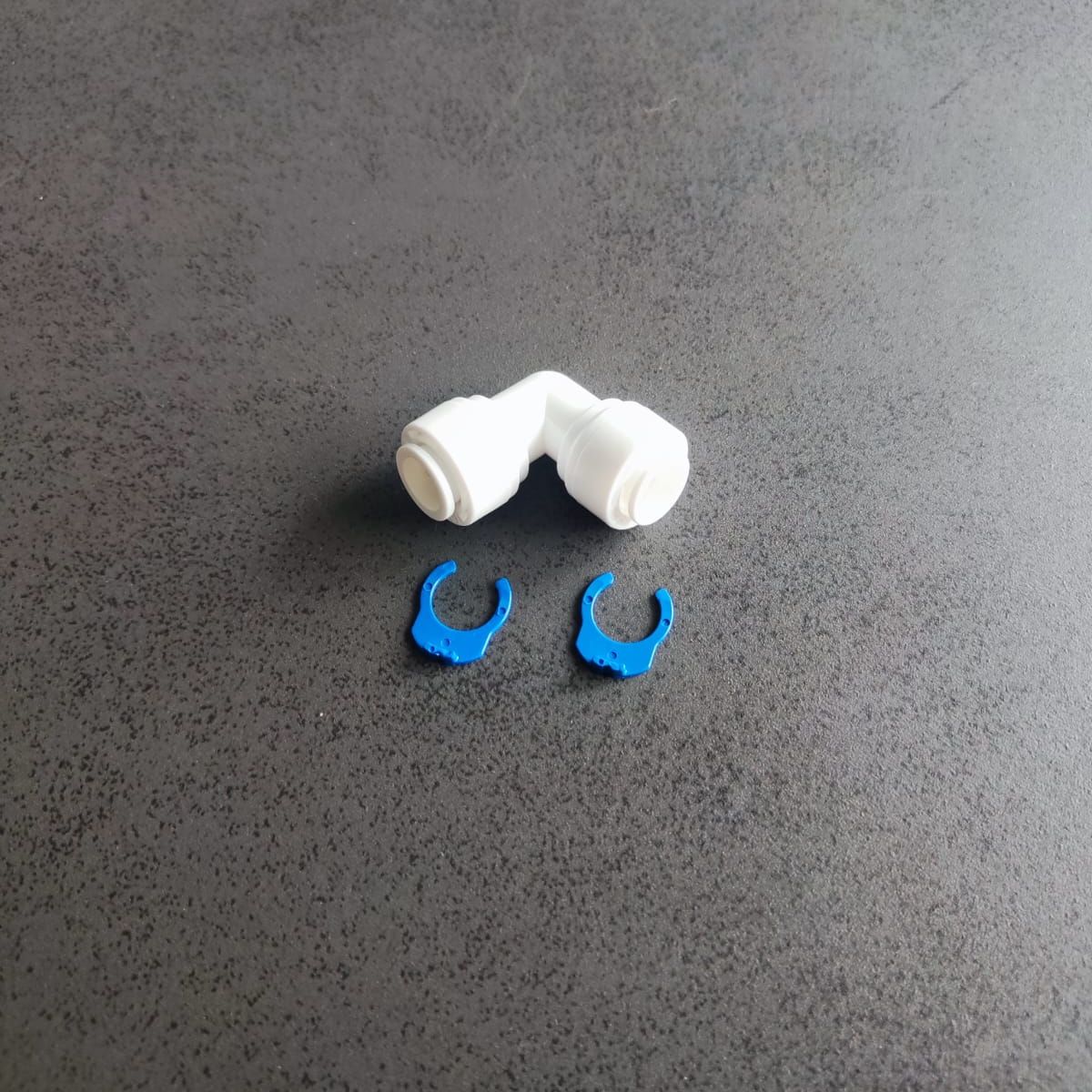 Фитинг переходник Г-образный угловой 3/8" трубка - 3/8" трубка картинка №2