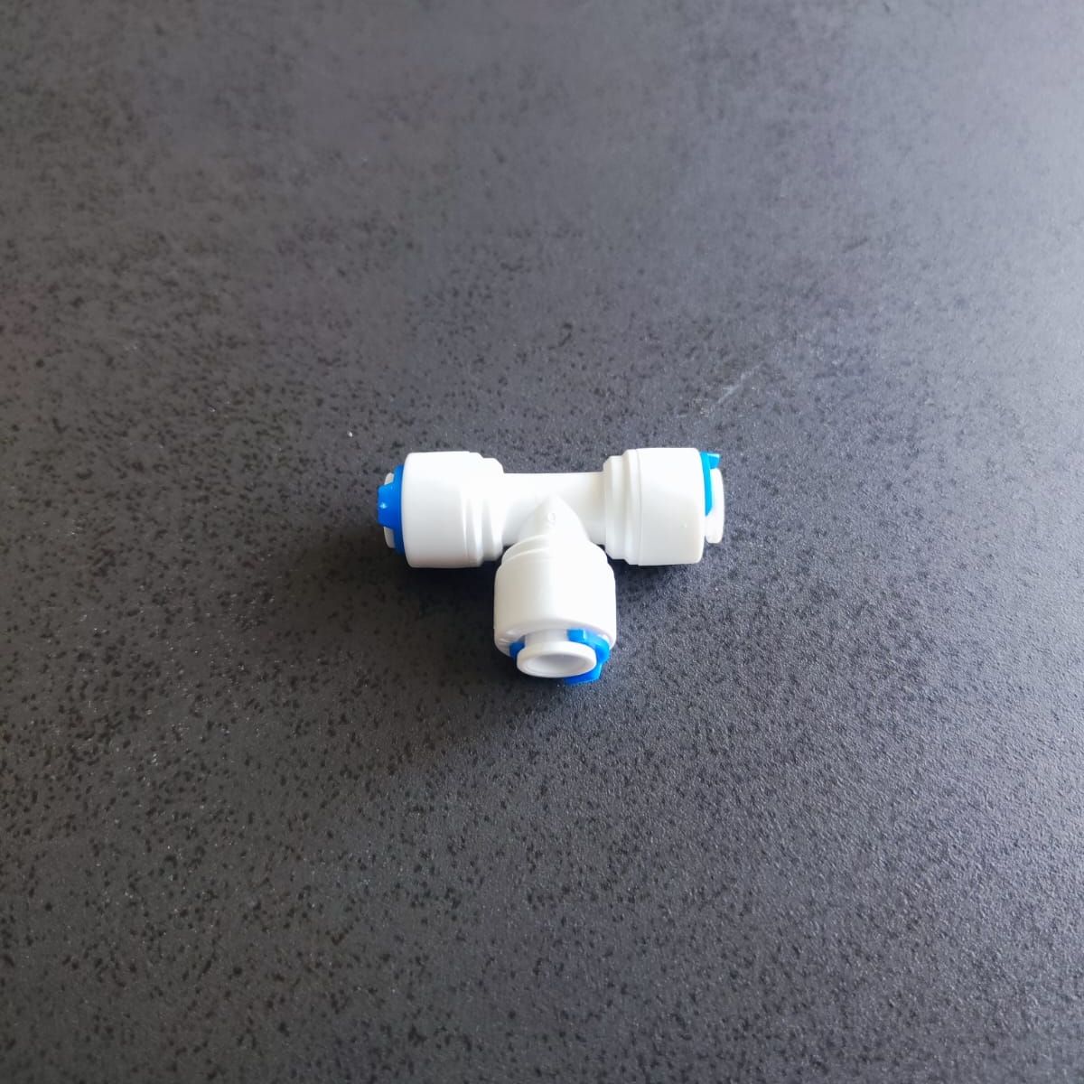 Фитинг тройник Т-образный 1/4"-1/4"-1/4" трубки картинка №2